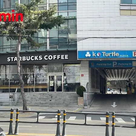The White House Apartment Seoul Exterior photo