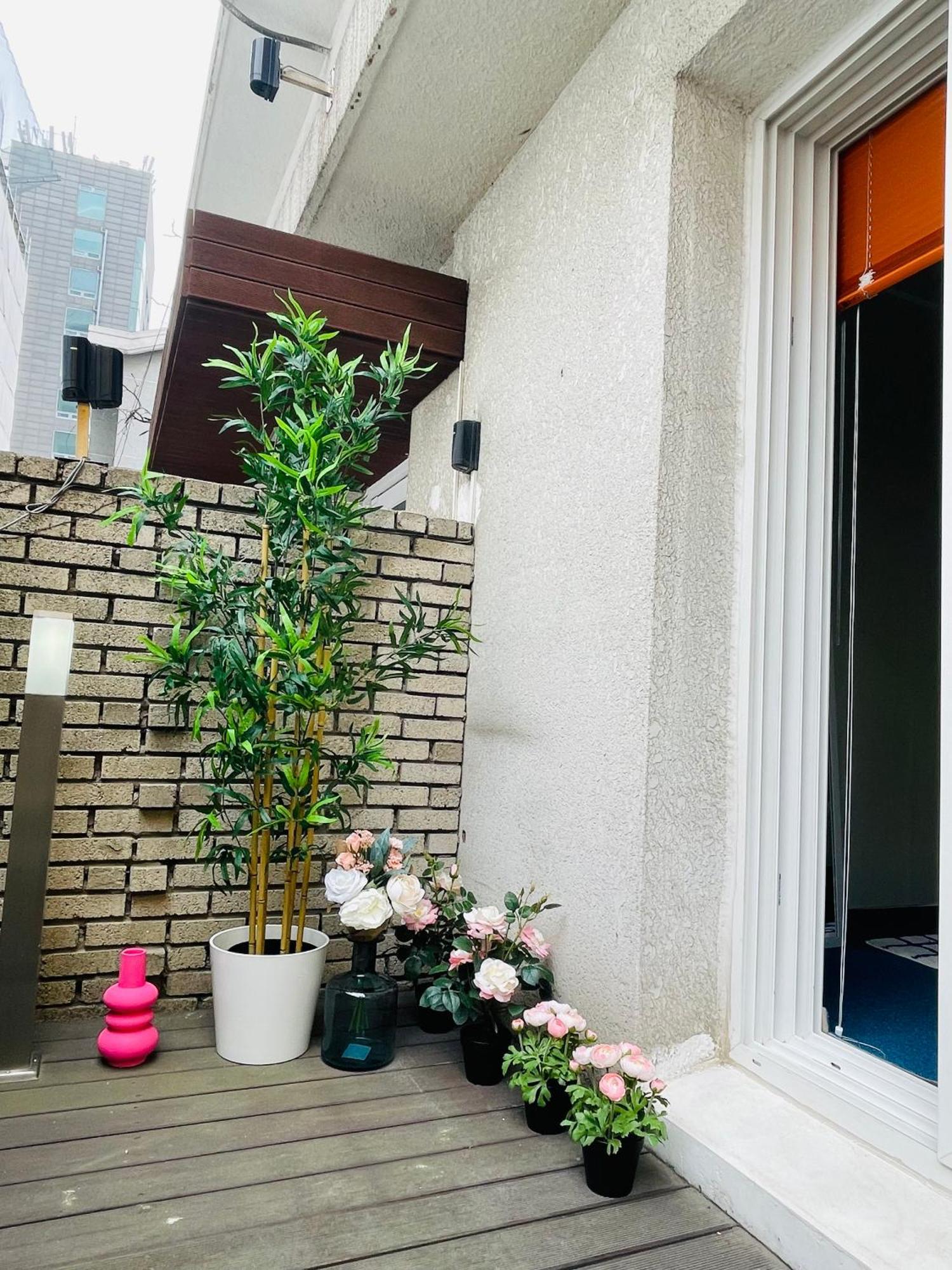The White House Apartment Seoul